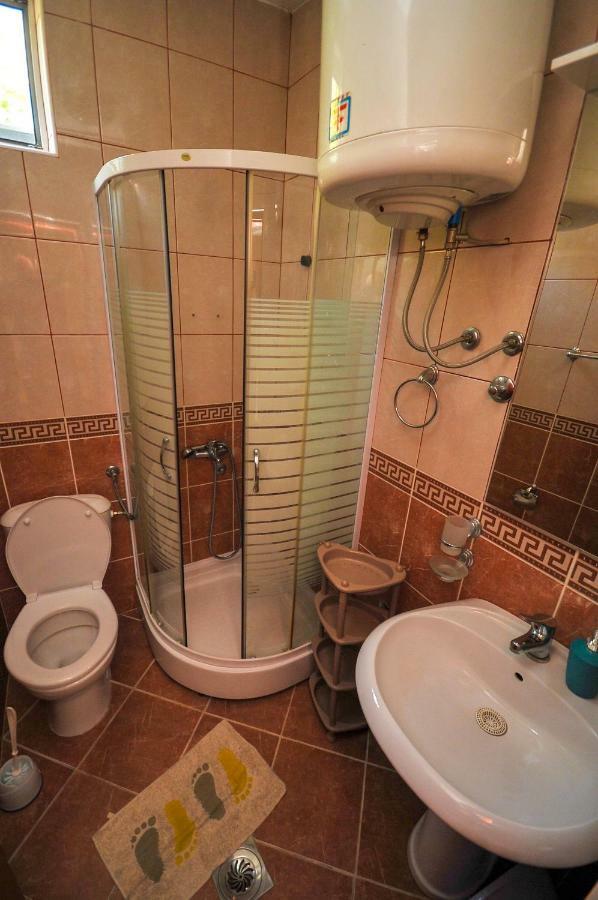 Apartments Kuc بار المظهر الخارجي الصورة