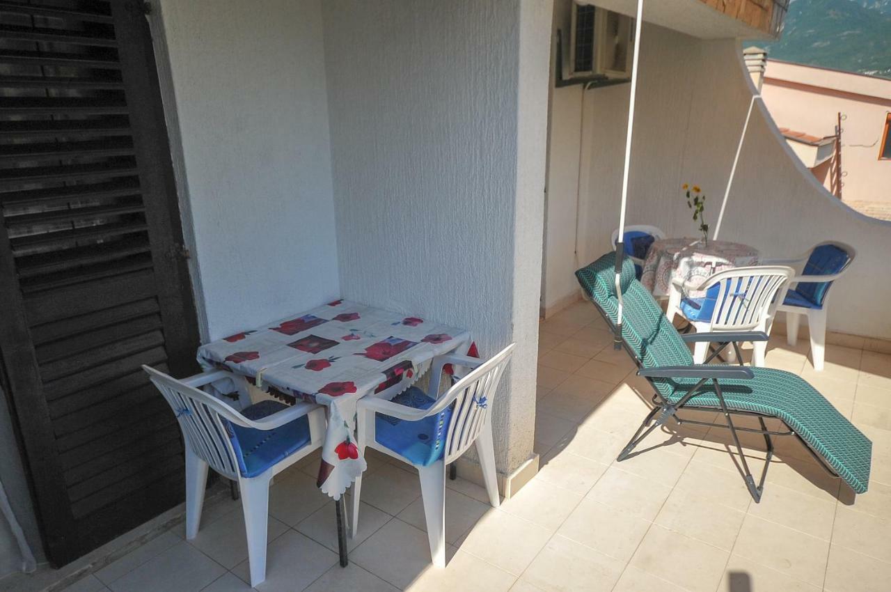 Apartments Kuc بار المظهر الخارجي الصورة